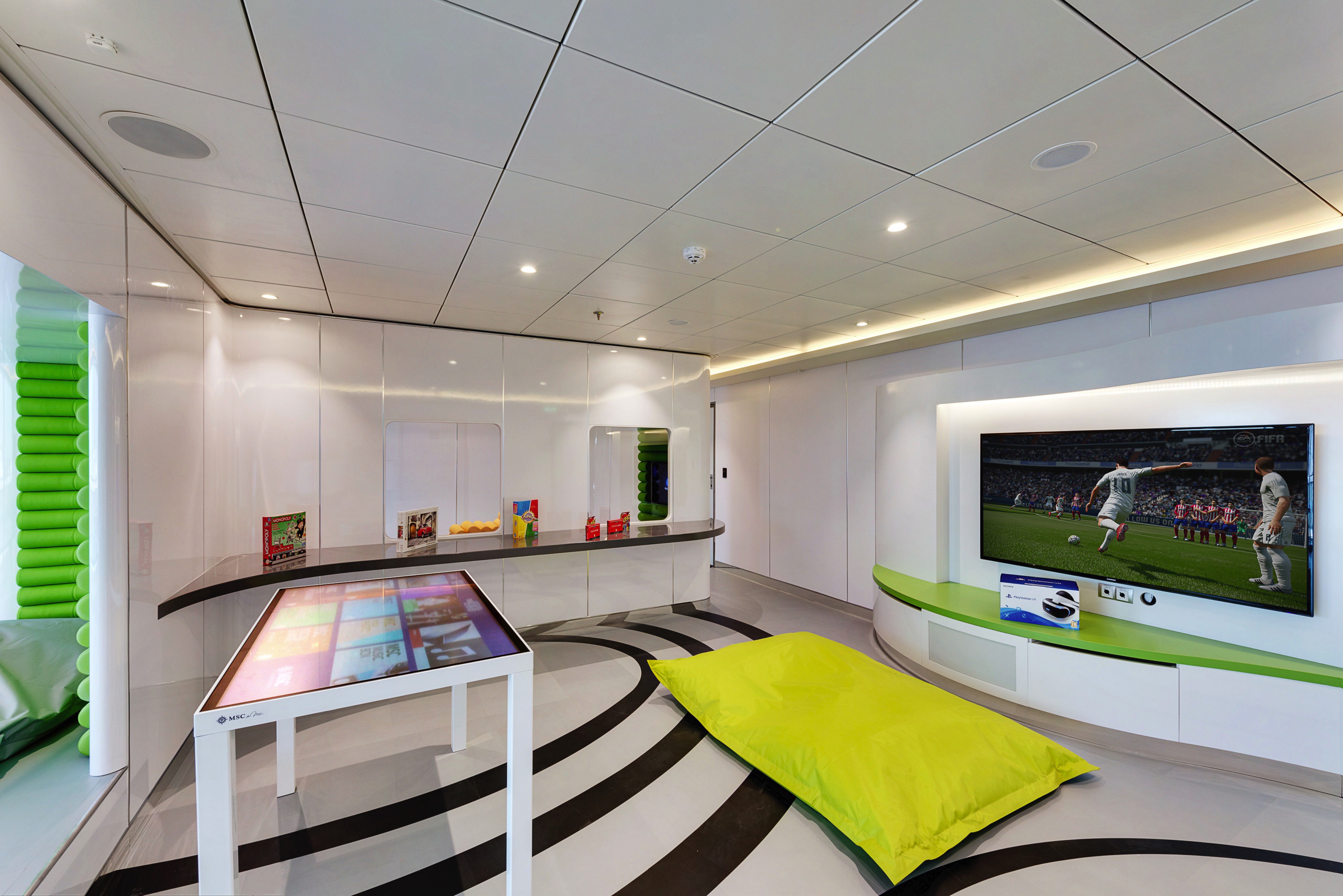 MSC Meraviglia - Young Club